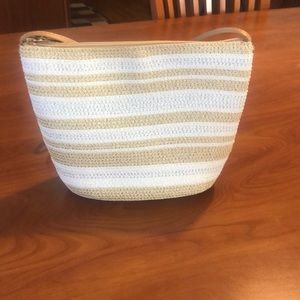 Light weight straw purse.